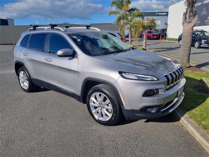 2017 Jeep Cherokee